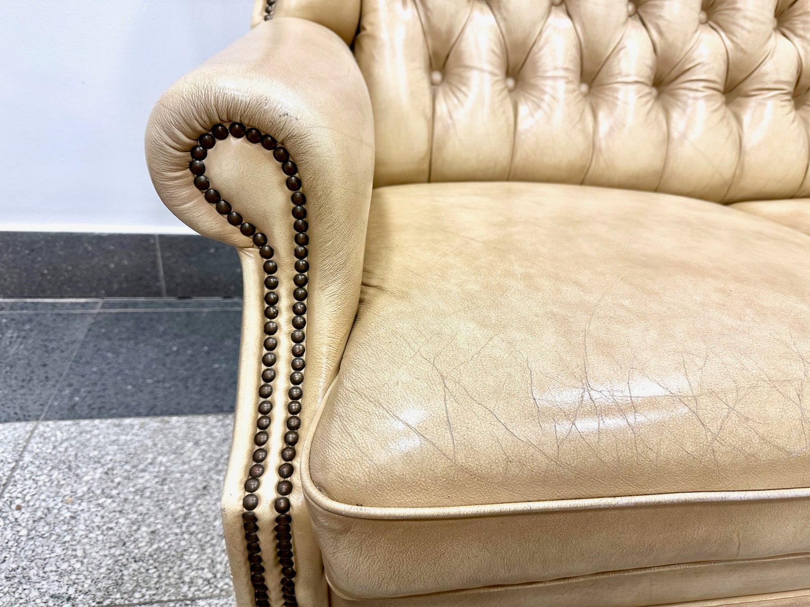 Chesterfield Canapé Original Cuir | 1 + 2 places | Jaune | Garantie de 12 ans – House of Chesterfield