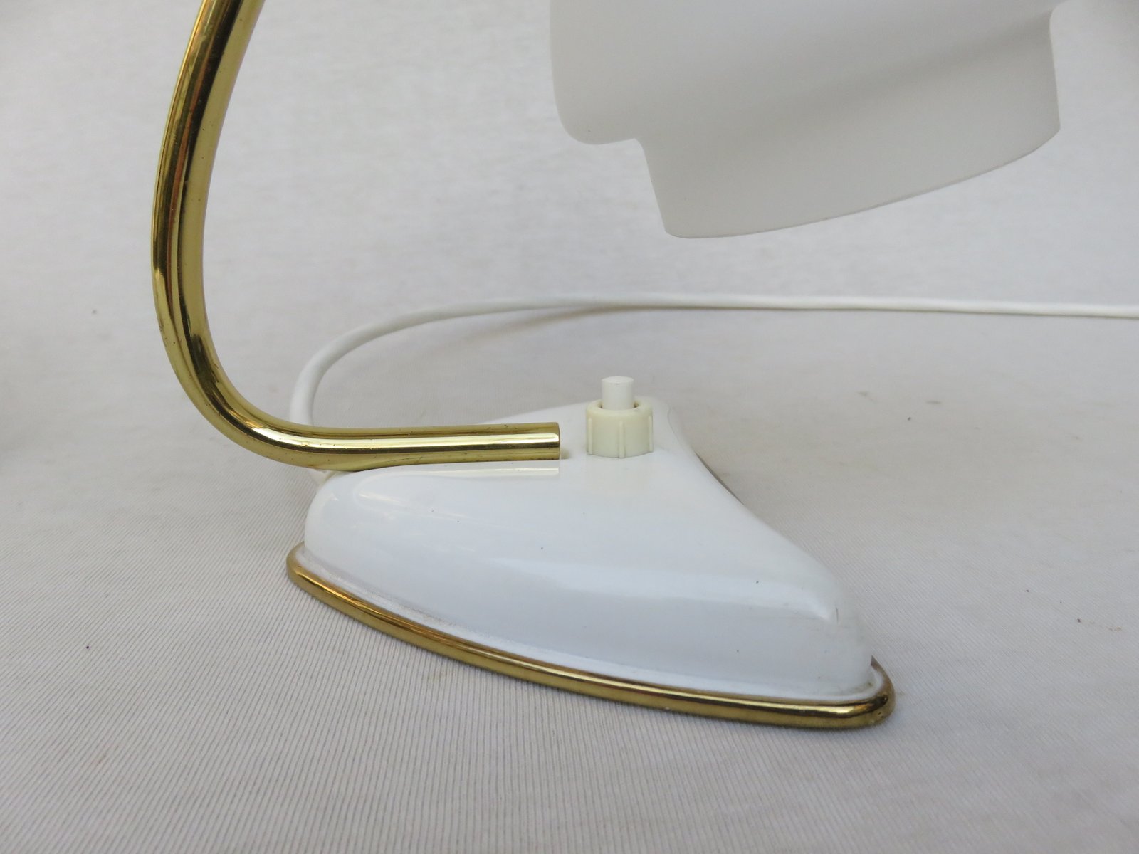 Italian White Night Stand Lamps, 1950s, Set of 2 for sale at Pamono