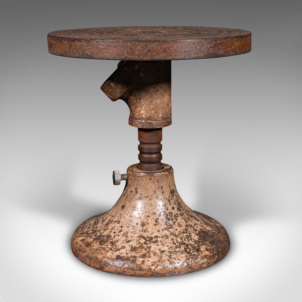 English Pottery Decoration Wheels, 1890s, Set of 2 for sale at Pamono