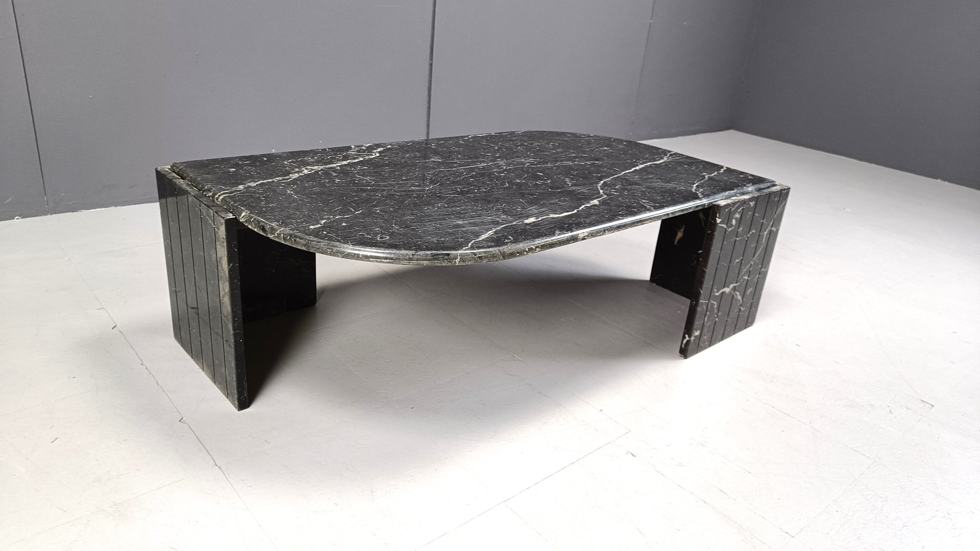 Vintage Black Marble Coffee Table from Roche Bobois, 1970s for sale at ...