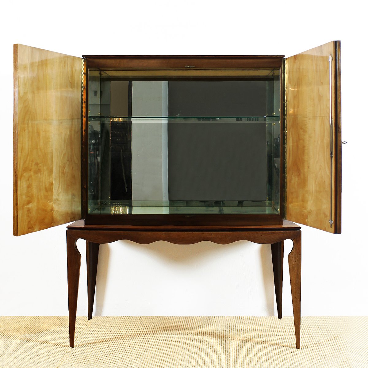 Kleiner Barschrank mit Zwei Ablagen, 1940er bei Pamono kaufen