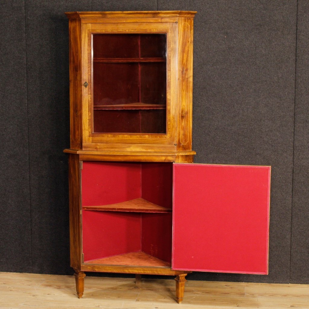 Alacena esquinera de nogal, años 50 en venta en Pamono