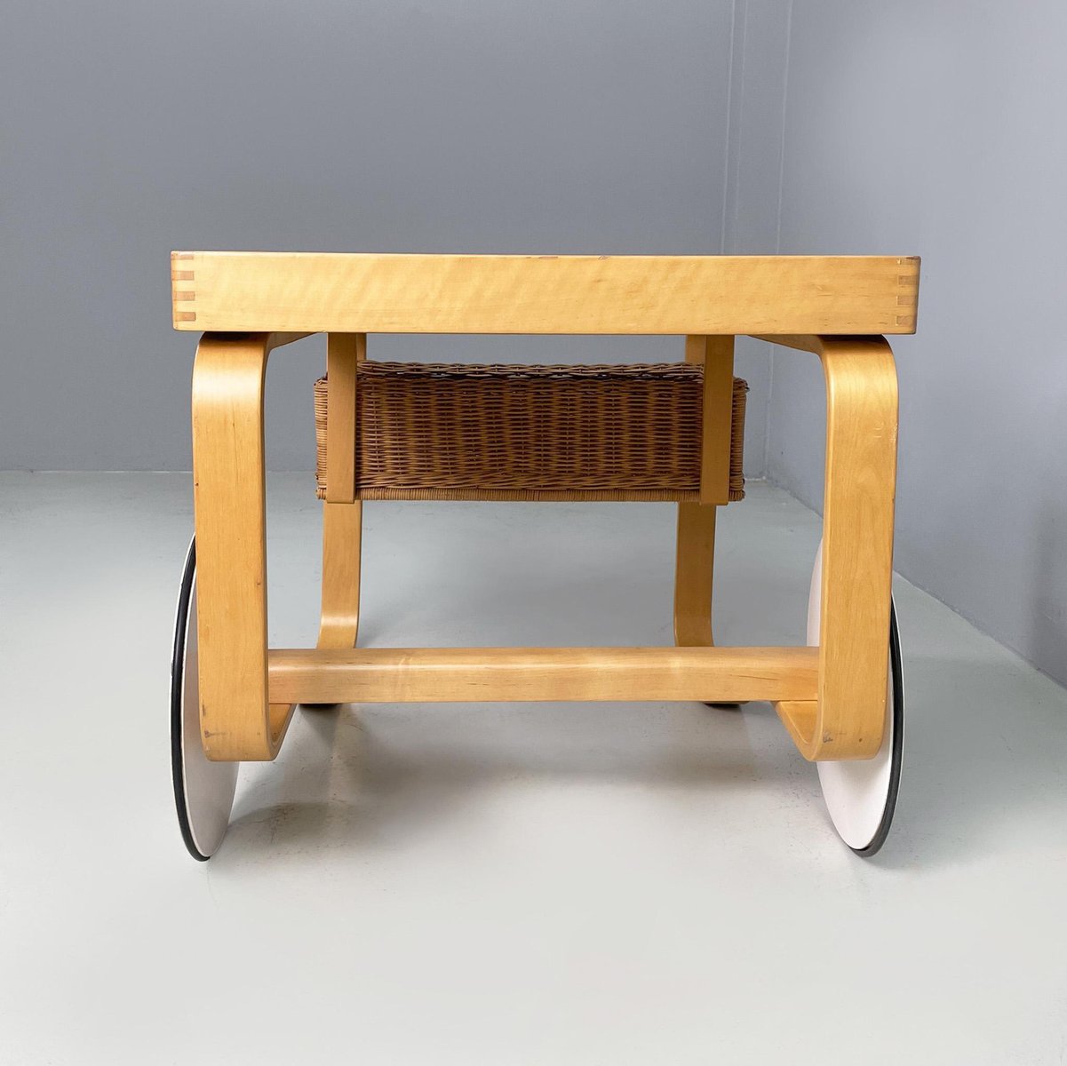 Chariot à Thé Miniature En Bois D'acajou - Déco Ou Jouet, Neuf Sous Emballage, 9x5x7 Cm