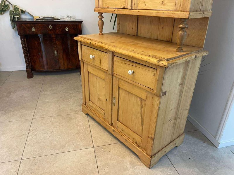Wilhelminian Pine Kitchen for sale at Pamono