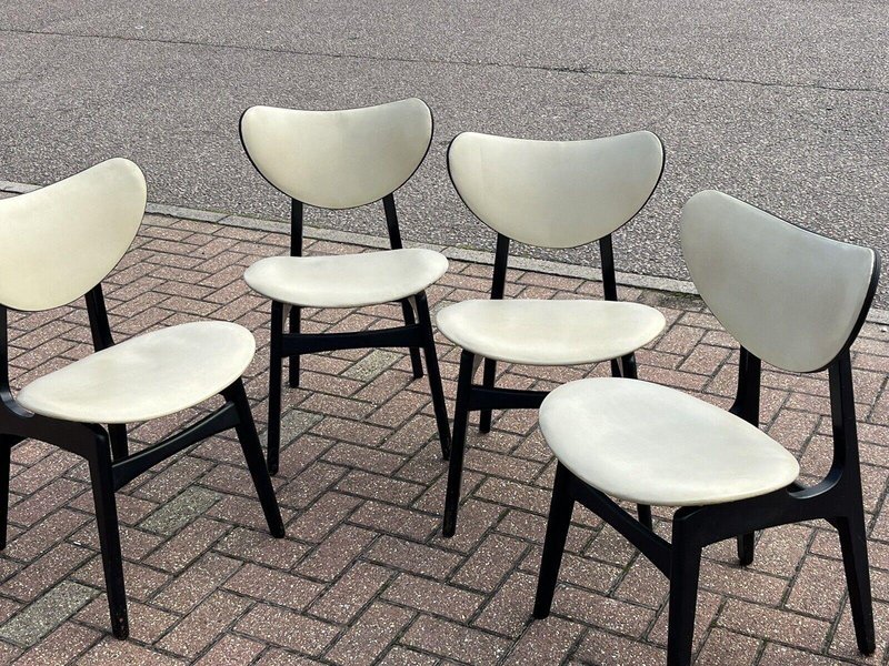 Mid-Century G-Plan Extending Dining Table & 4 Chairs Mid-Century G-Plan ...