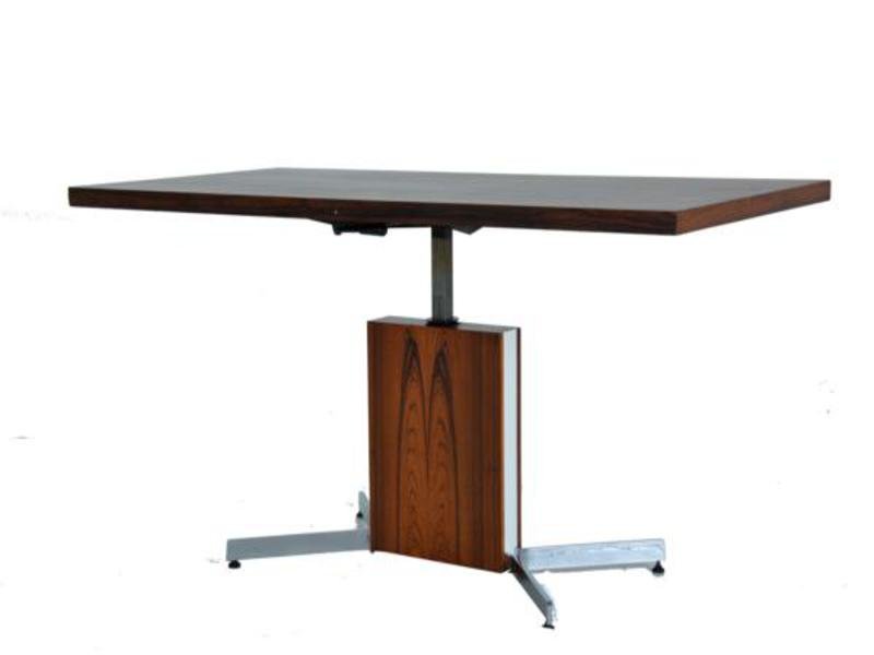 Mesa de comedor regulable en altura, años 60 en venta en Pamono Mesa de comedor regulable en altura, años 60 en venta en Pamono