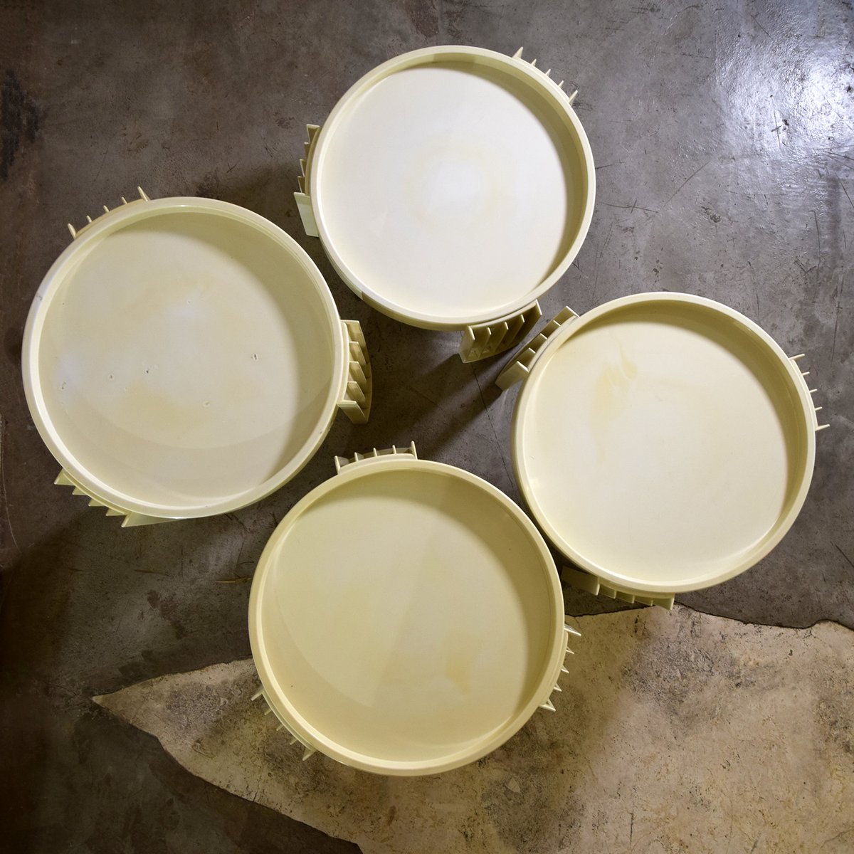 Cylindrical Stackable Coffee Tables Model Marema by Gianfranco Frattini ...