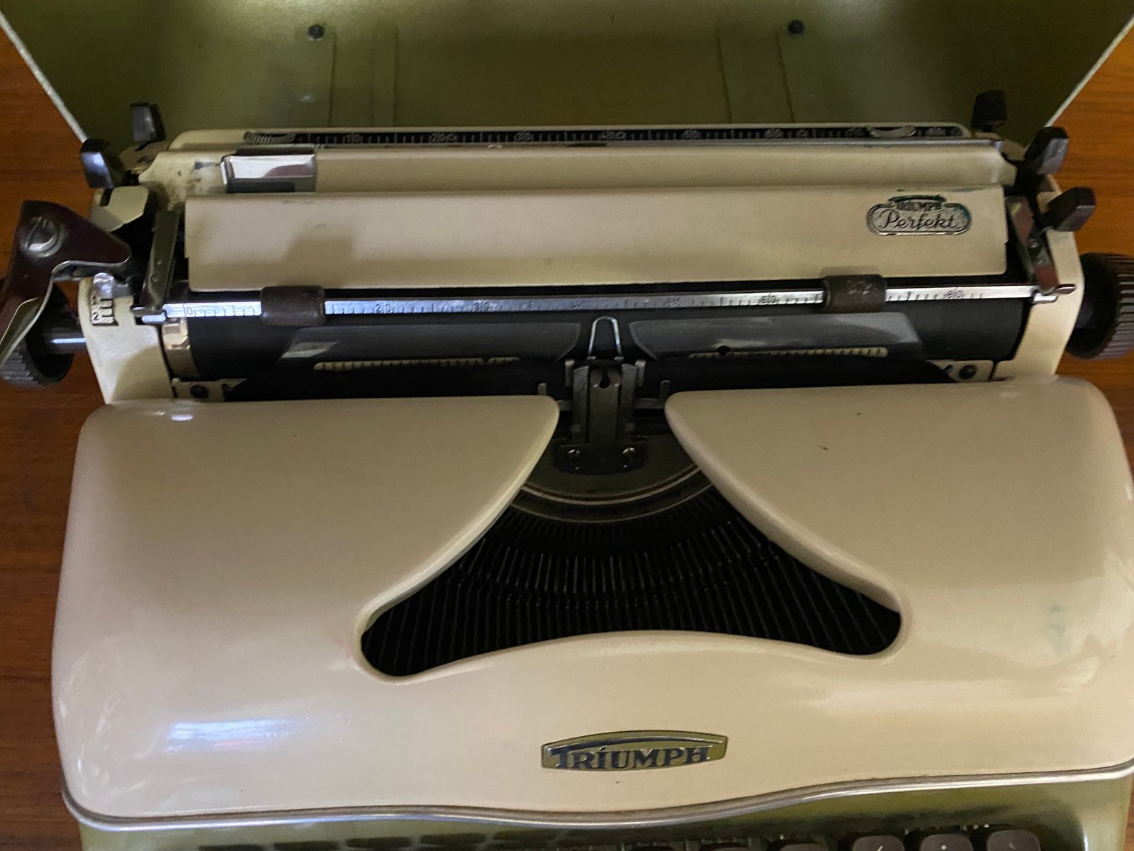 Vintage Typewriter Model Gabriele 3 from Triumph, 1960s for sale at Pamono