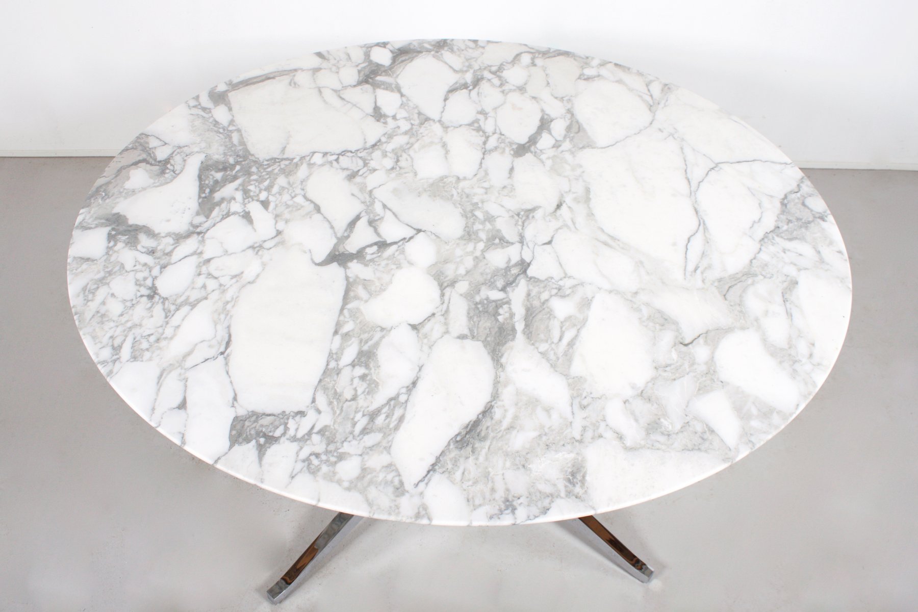 Vintage Round Marble Dining Table By Florence Knoll For Vintage Round Marble Dining Table By Florence Knoll For International 5 233 00 Price Per Piece