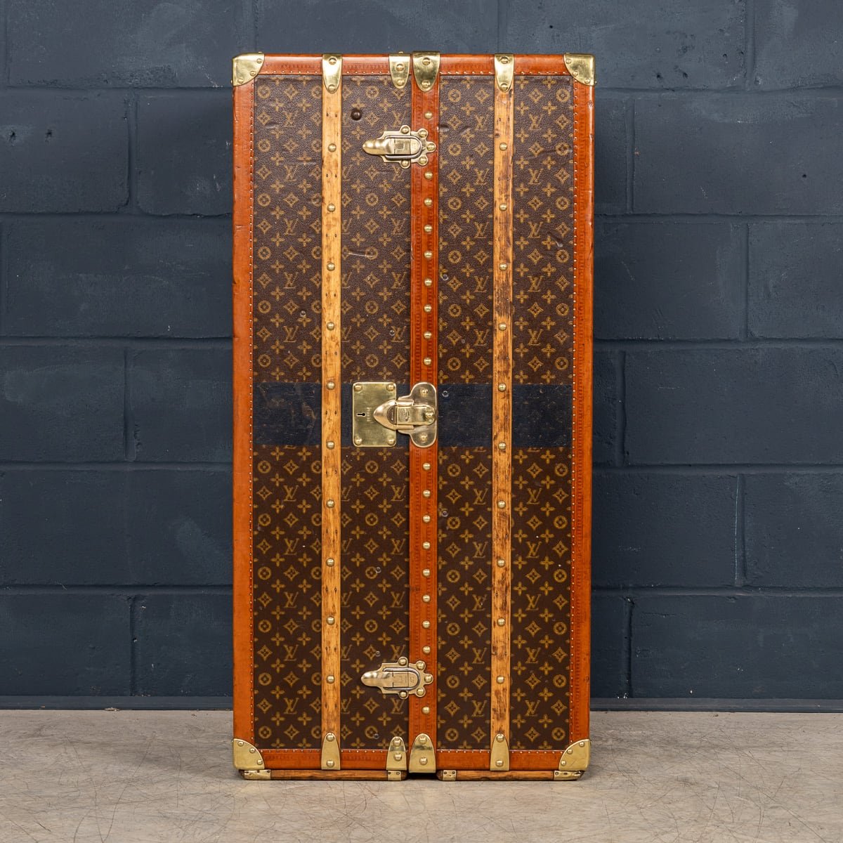 20th Century Wardrobe Trunk in Monogram Canvas from Louis Vuitton