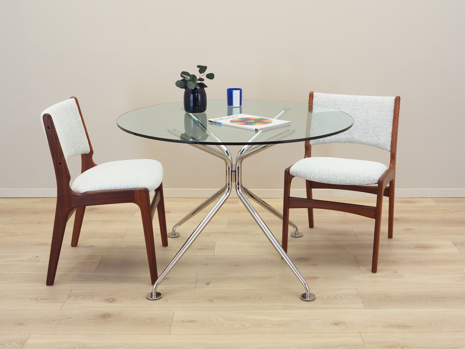 Runder Italienischer Vintage Glastisch von Calligaris, 1980er bei