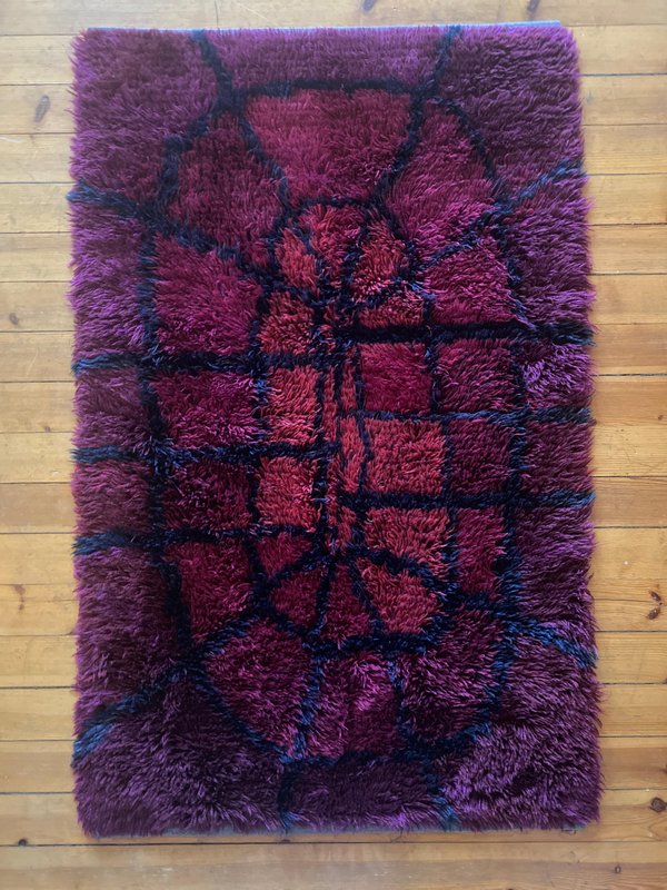Large Red Rya Rugs Mid-Century Modern Bordeaux Red Rya Rug by Gull-Britt Johansson for ...