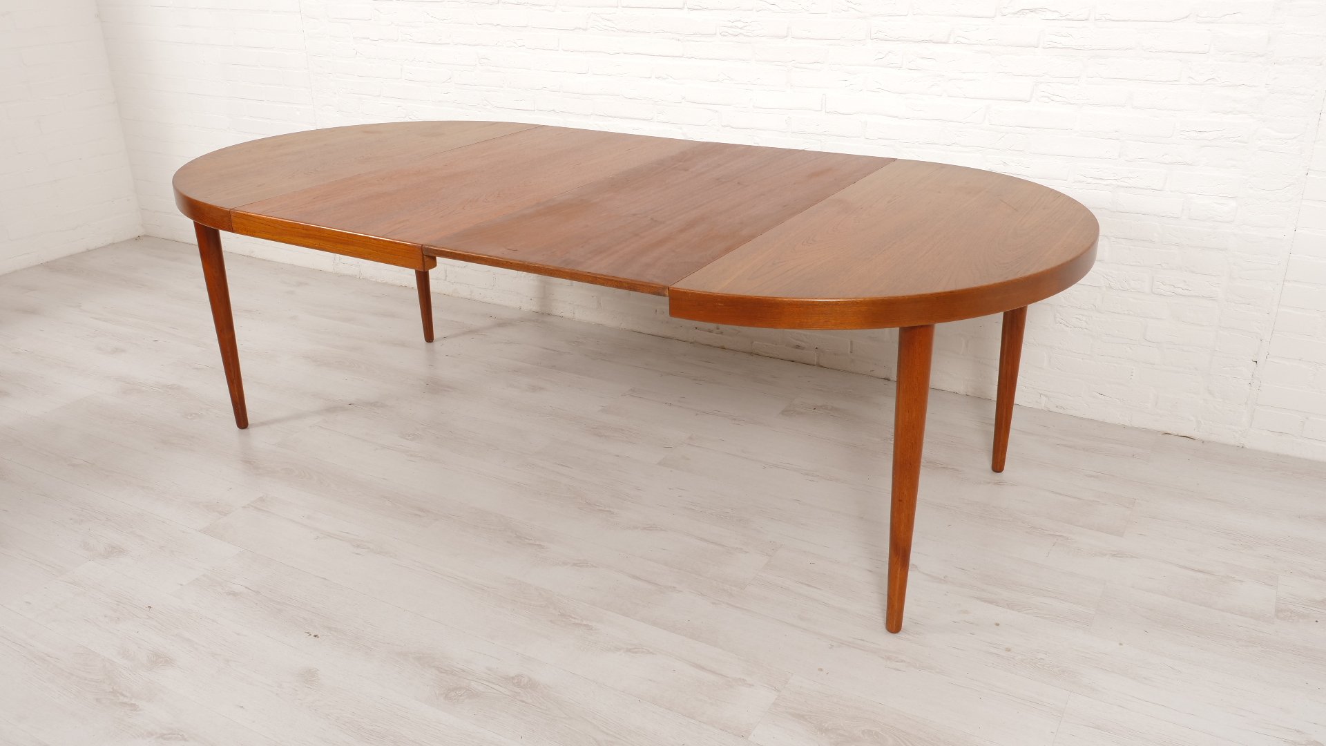 Vintage Extenable Teak Dining Table, 1960s for sale at Pamono