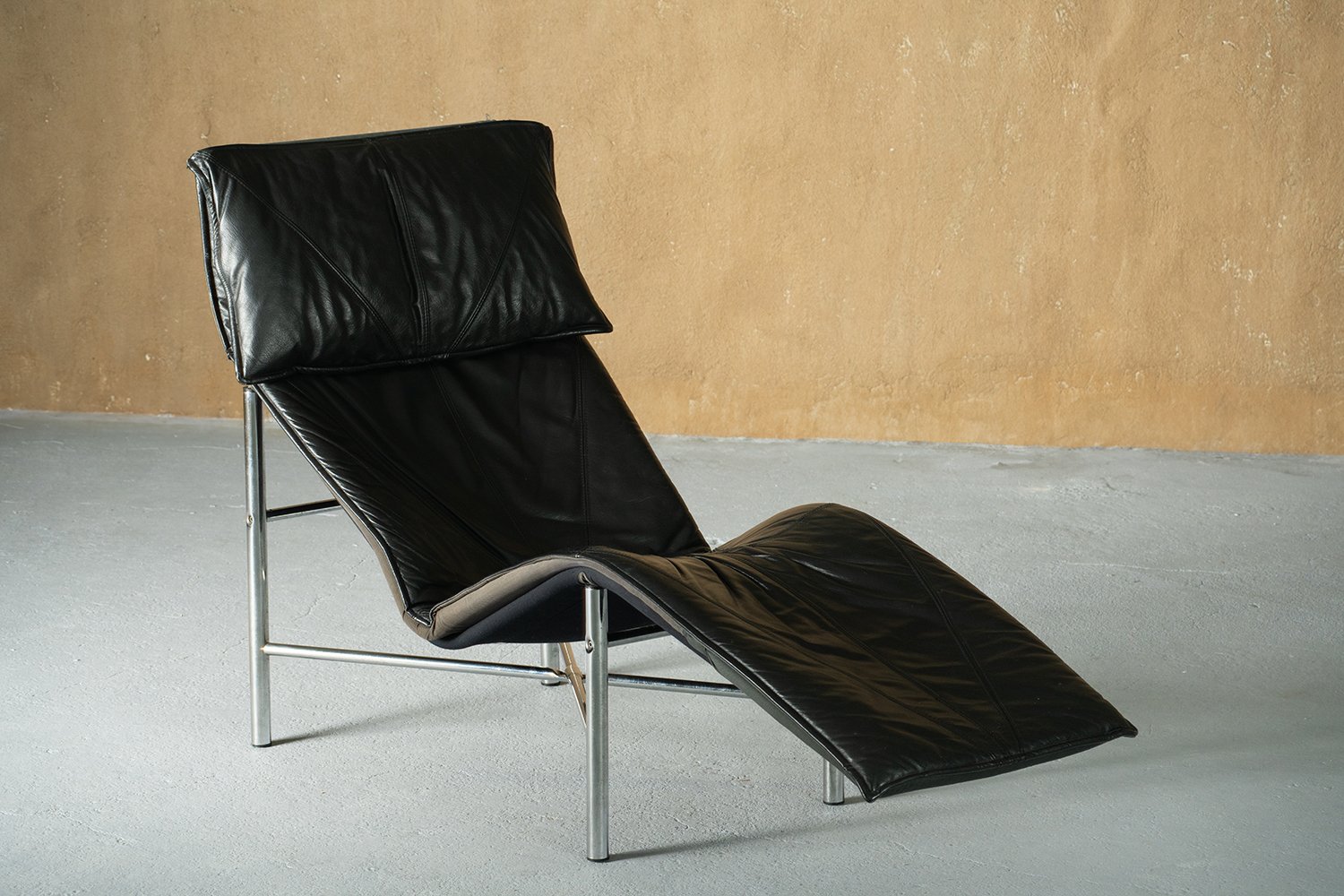 Schwarzer Vintage Skye Ledersessel von Tord Bjorkklund für Ikea, 1970er