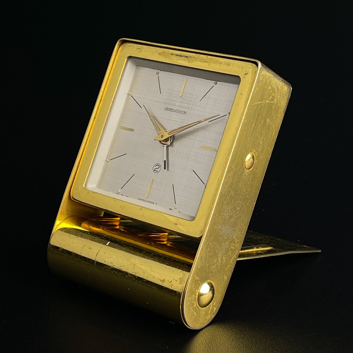 Réveil De Voyage Jaeger-LeCoultre - Mécanique Manuel - Boîtier Acier Rouge, Cadran Blanc - Occasion - Fabrication Suisse