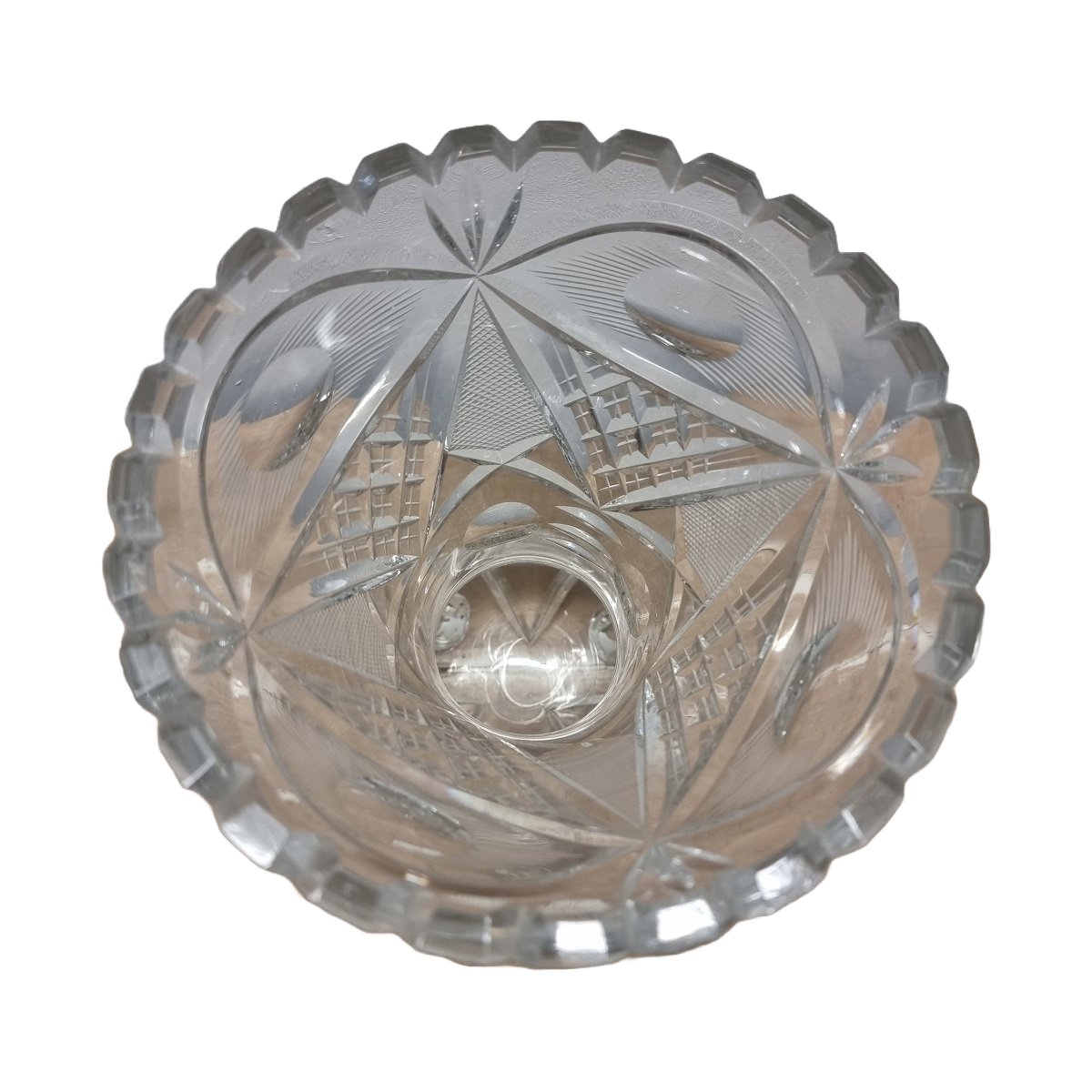 Vase cristal bohème en verre taillé rubis vintage