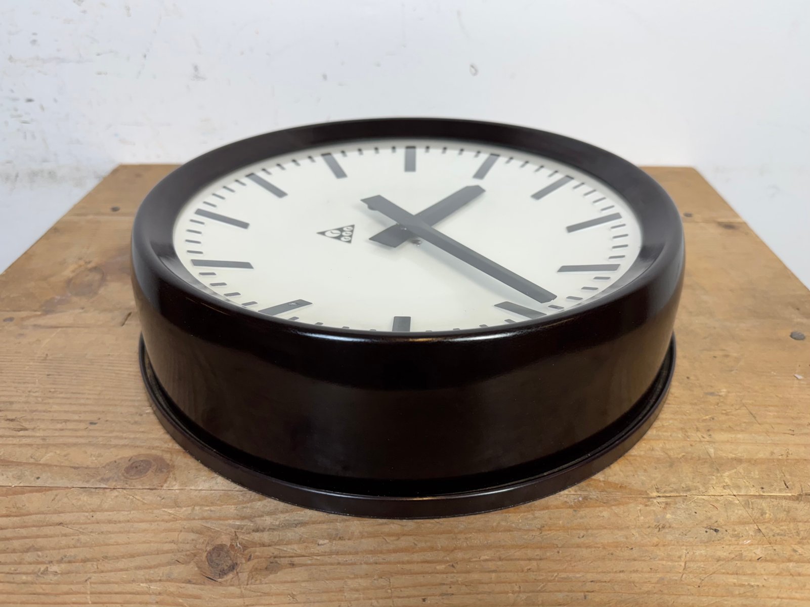 K&L Wall Art Orologio Da Parete Grande 50 Cm, Stile Industriale In Legno E Metallo, Movimento Silenzioso Al Quarzo, Numeri Romani