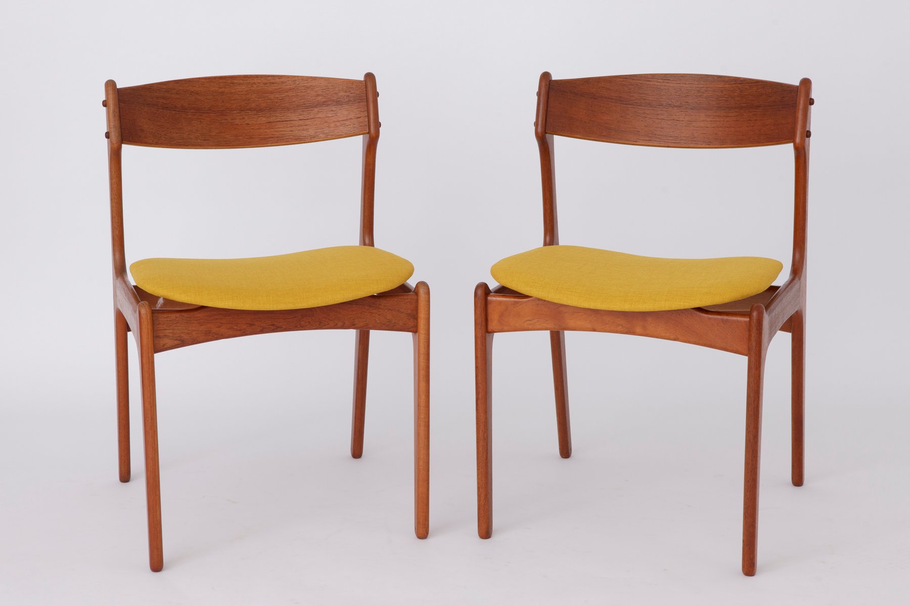 Vintage Danish Chair 49 by Erik Buch, 1960s for sale at Pamono