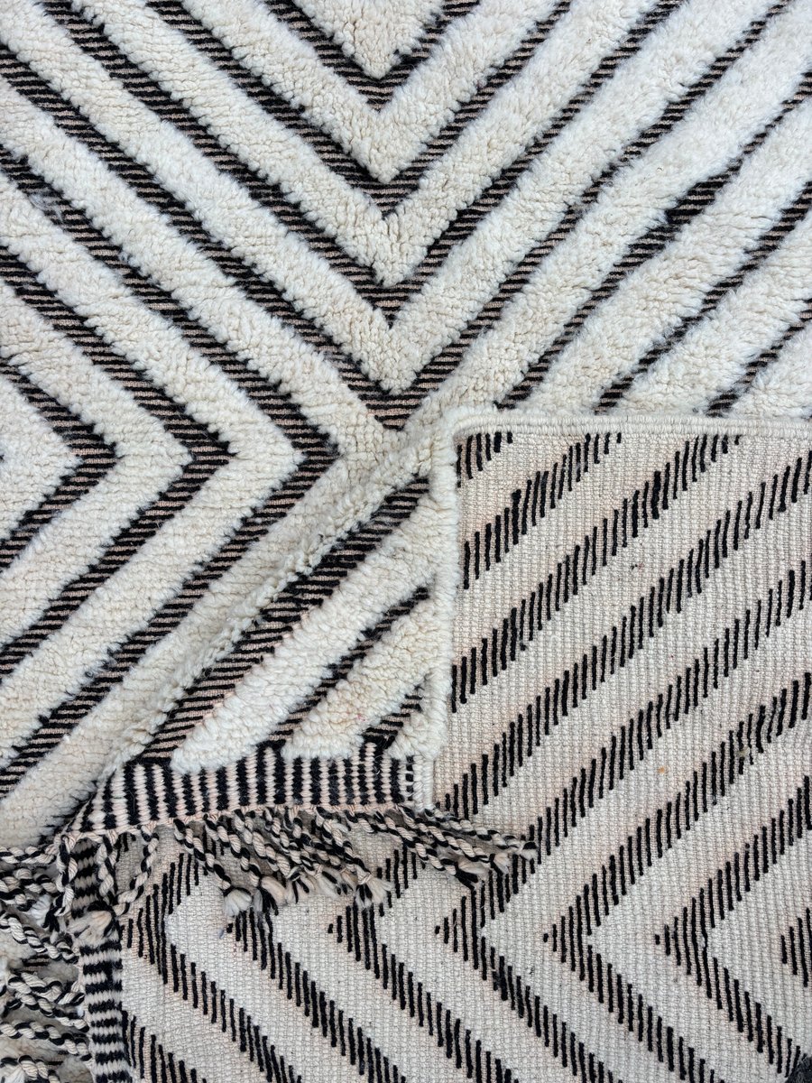 Modern Berber Rug, 1990s for sale at Pamono