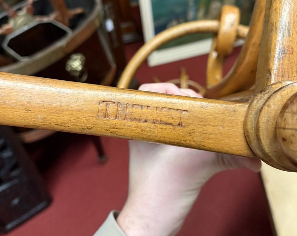 Half-Moon Shaped Parrot Coat Racks from Thonet, 1920s, Set of 2 for ...