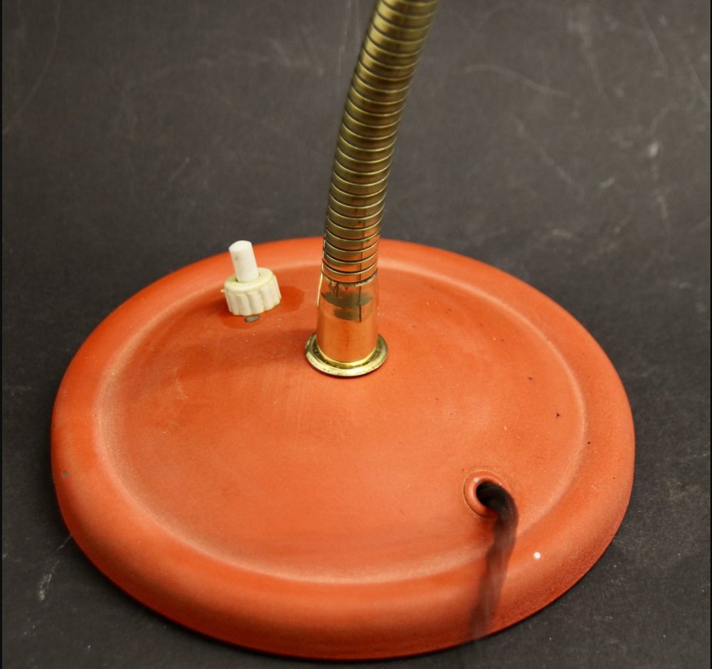 Vintage French Red Cocotte Swan Neck Table Lamp, 1950s for sale at Pamono