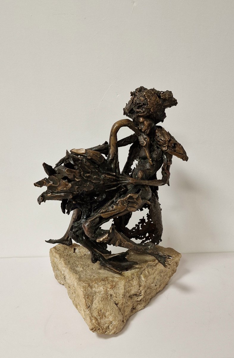 Nuccio Fontanella, Leda e il cigno, anni '70, Bronzo e marmo in vendita