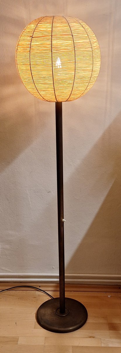 Éclairage et lampes du XXe siècle lampadaires en laiton