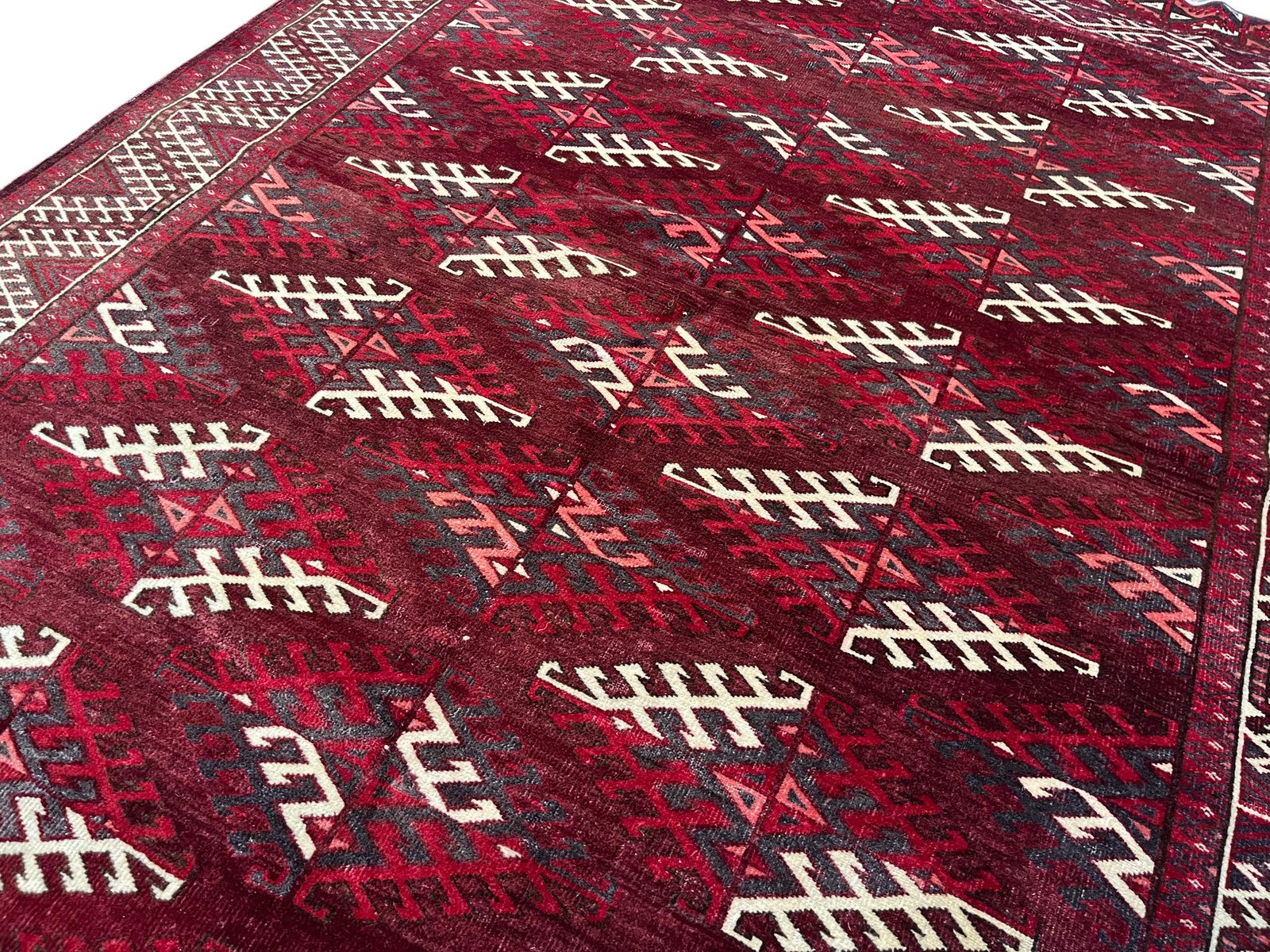 Handmade Thin Turkmen Rug, 1970s for sale at Pamono