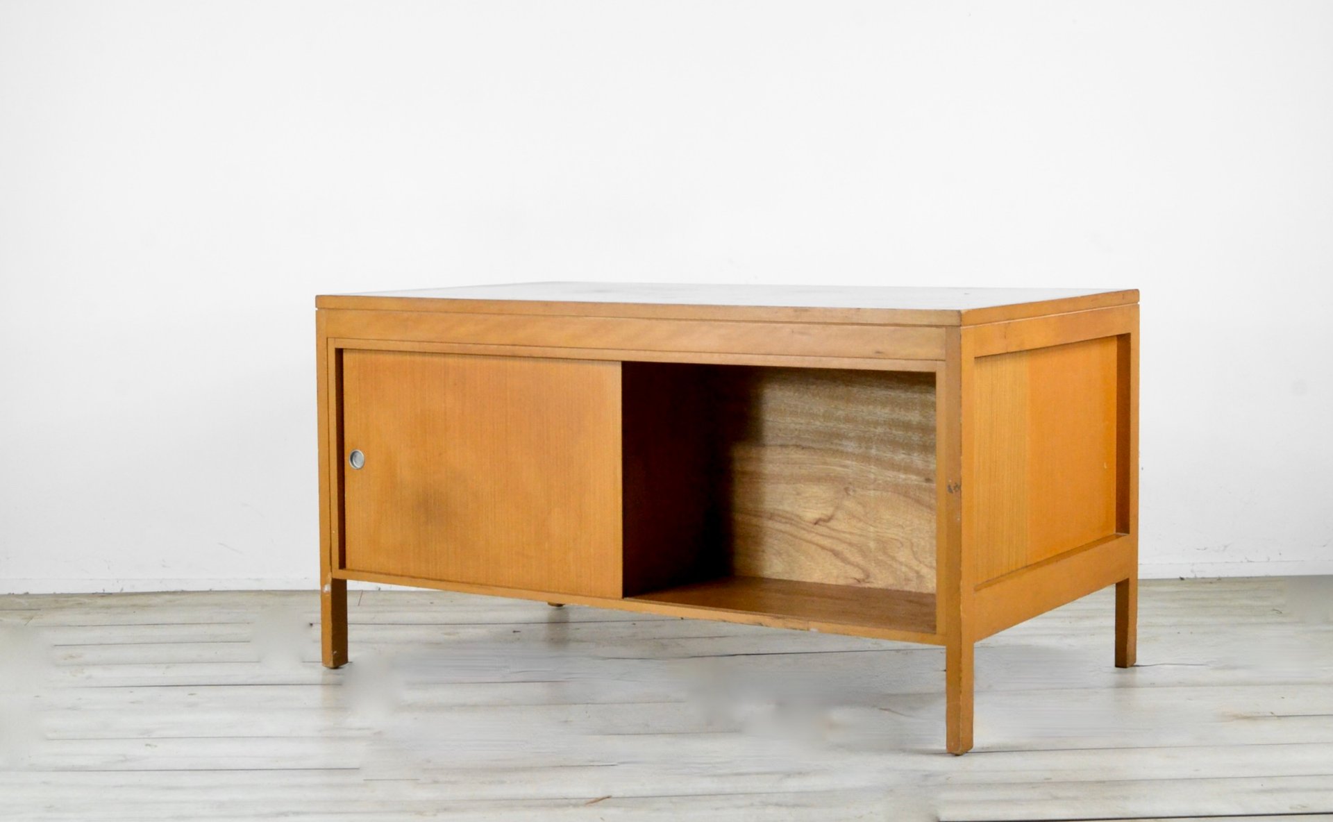 British Military Desk in Beech for sale at Pamono
