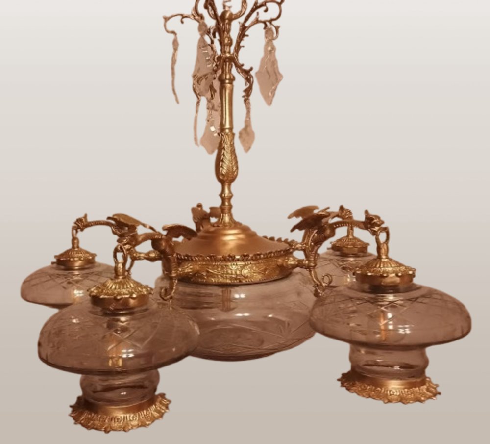 Lustre Style Gothique En Bois Sculpté - 4 Chimères - 5 Lumières - Diamètre 74 Cm - Occasion Fonctionnel