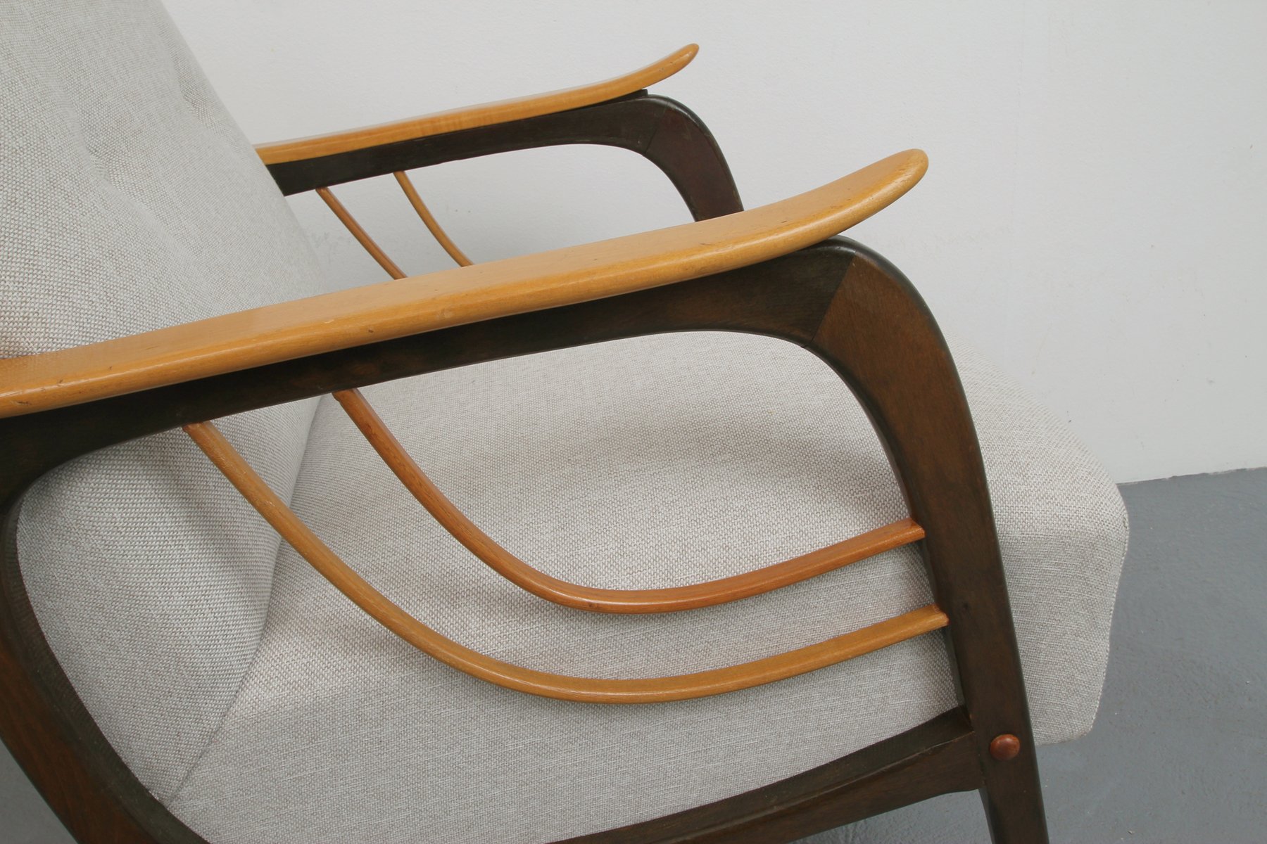 Fauteuil Tapisserie fauteuil avec tapisserie beige 1950s en vente sur pamono Fauteuil Tapisserie fauteuil avec tapisserie beige 1950s en vente sur pamono