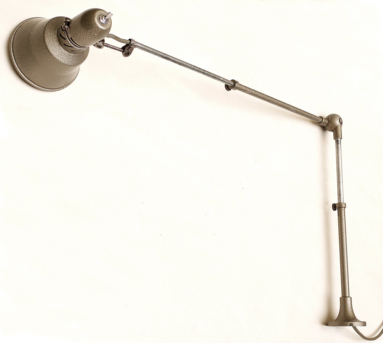 Telescopic Desk Lamp By Max Wild For Lumina 1950s At Pamono 393 00 Regular 429