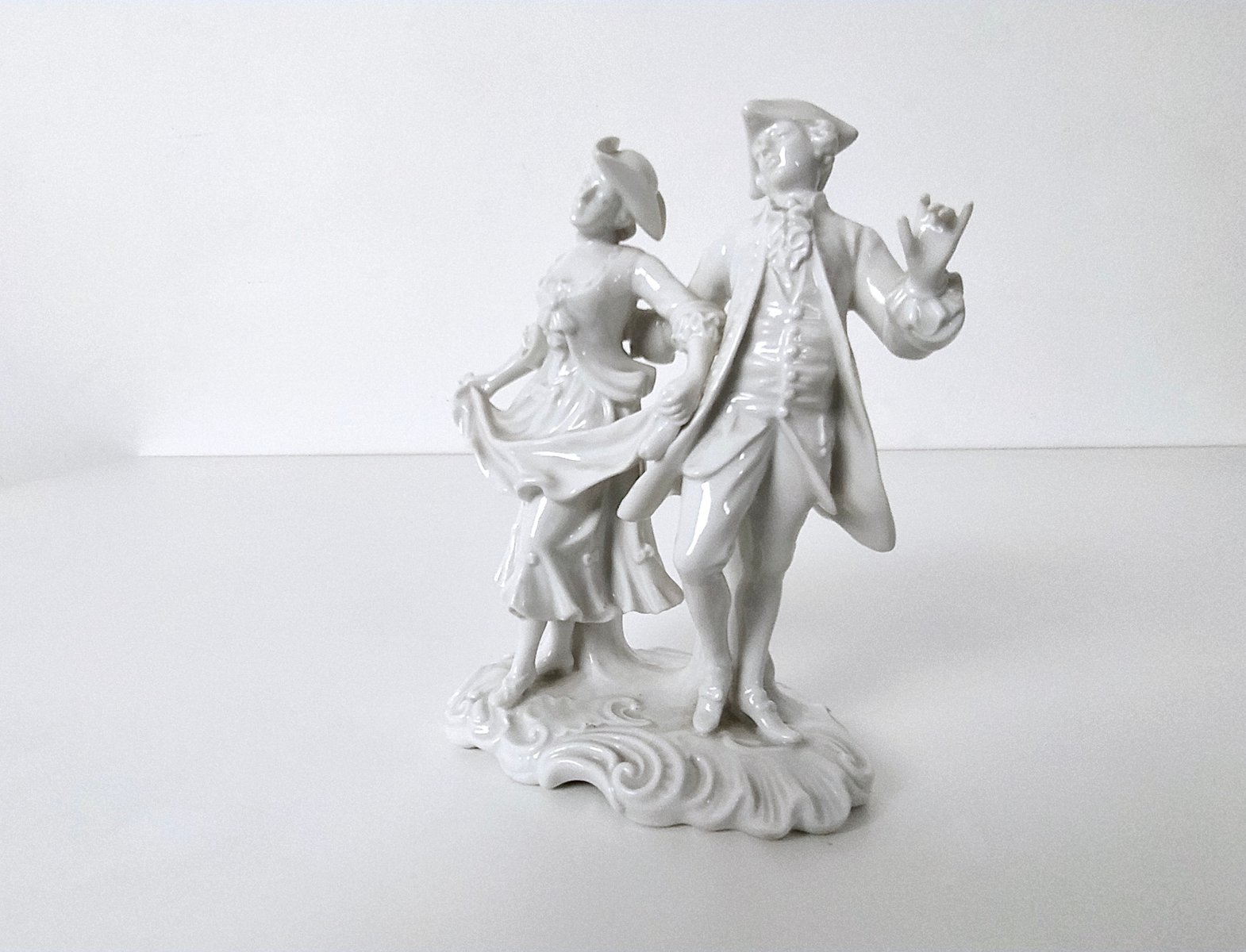 Vintage Rococo Capodimonte Porcelain by Ginori for Richard Ginori ...