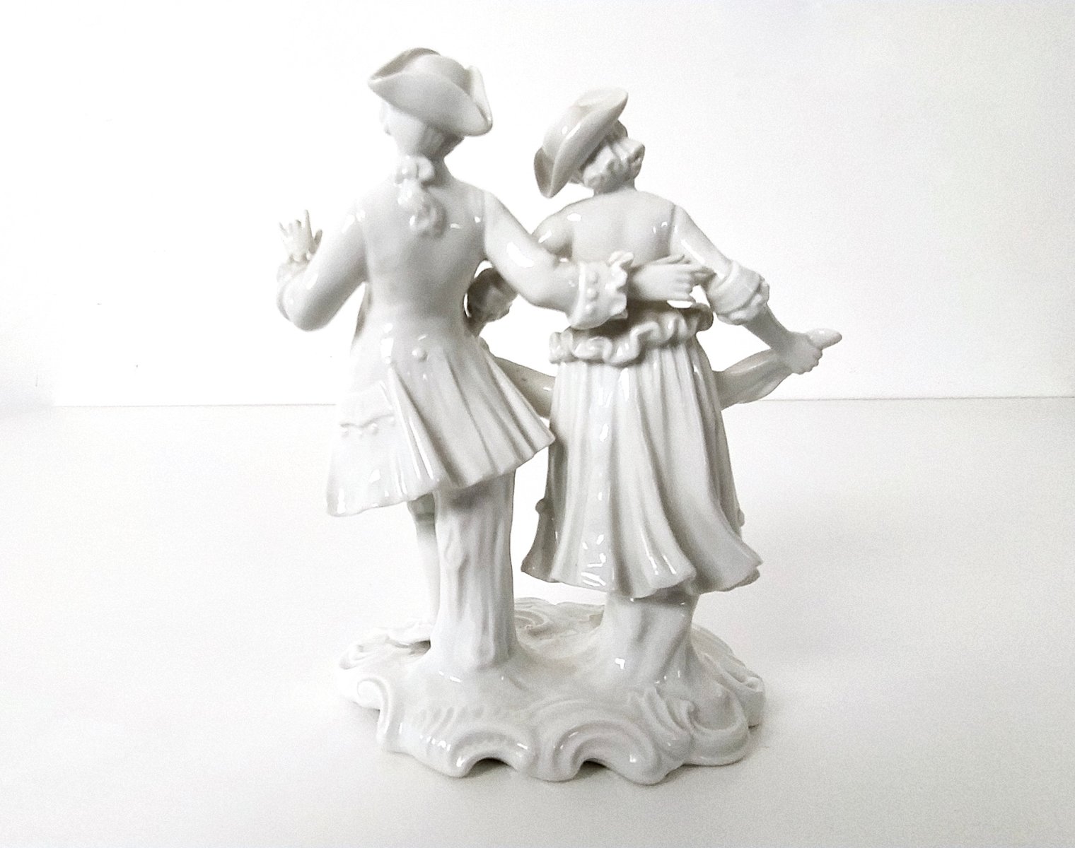 Vintage Rococo Capodimonte Porcelain by Ginori for Richard Ginori ...