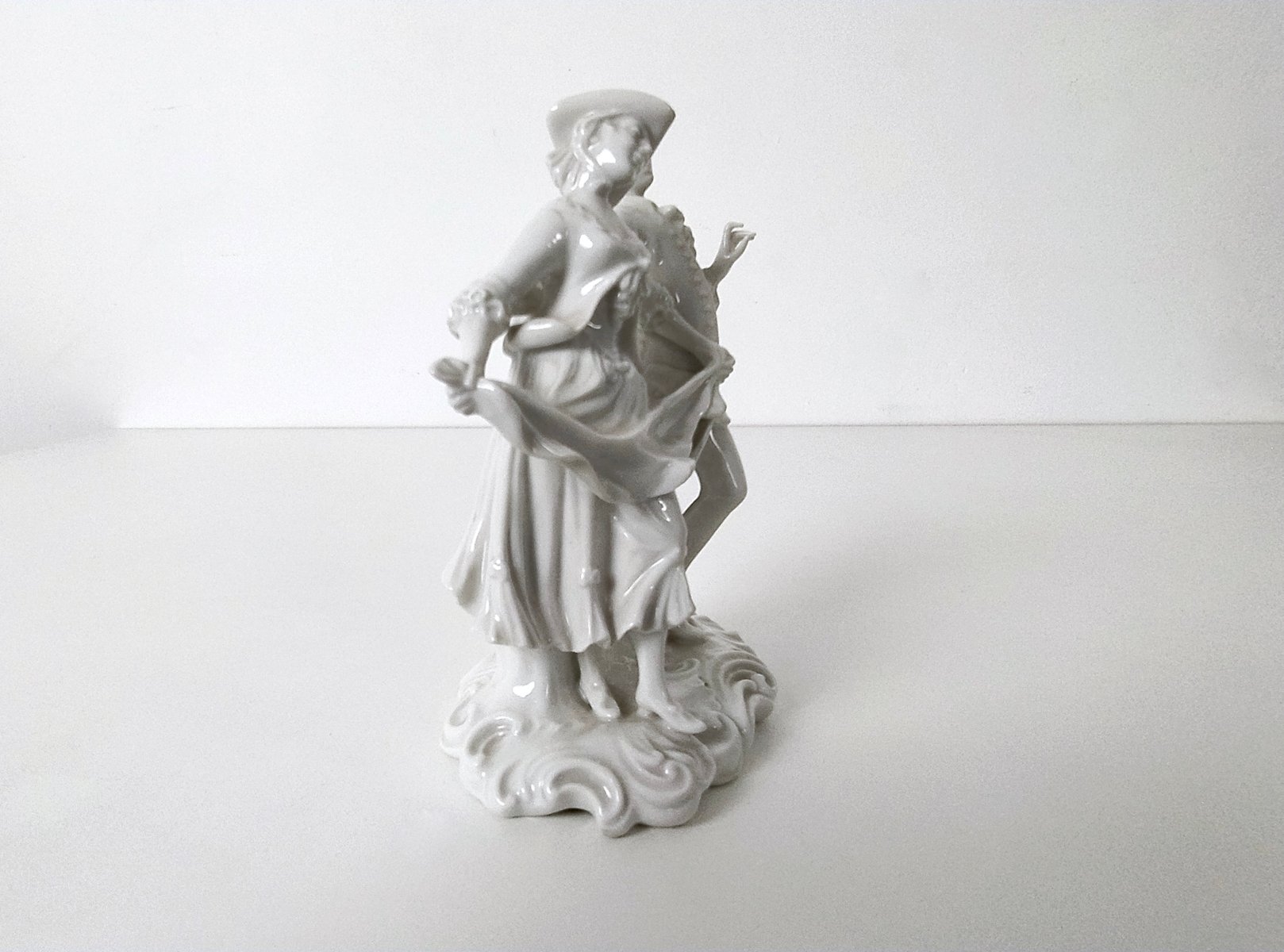 Vintage Rococo Capodimonte Porcelain by Ginori for Richard Ginori ...