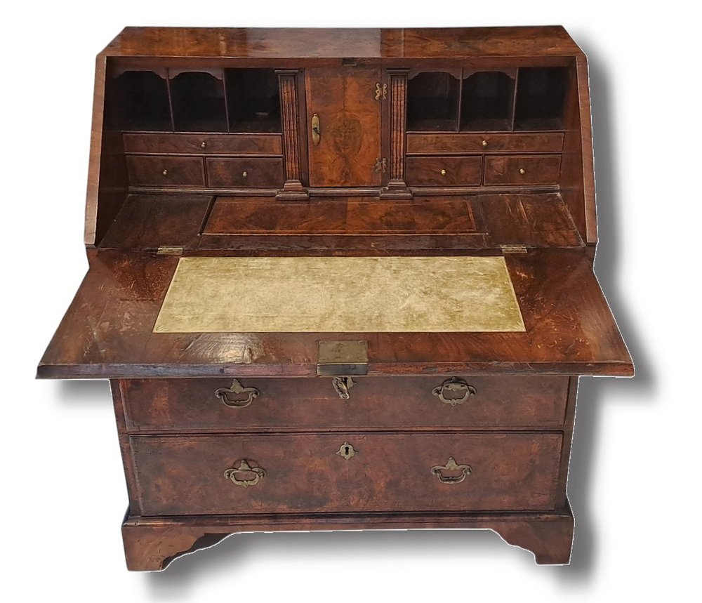 Antique English Walnut Commode with Flap for sale at Pamono