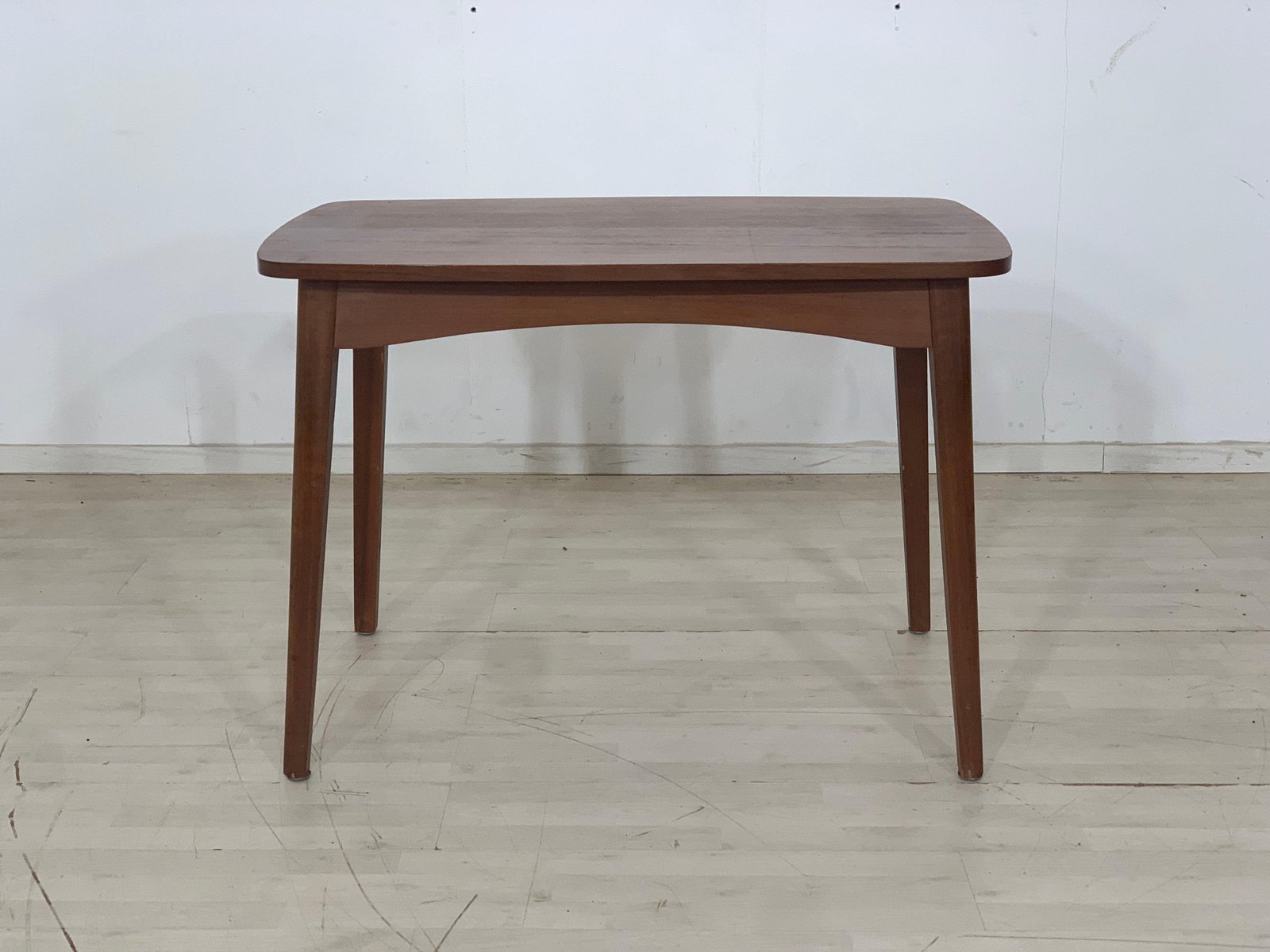 Mid-Century Modern Kitchen Table for sale at Pamono