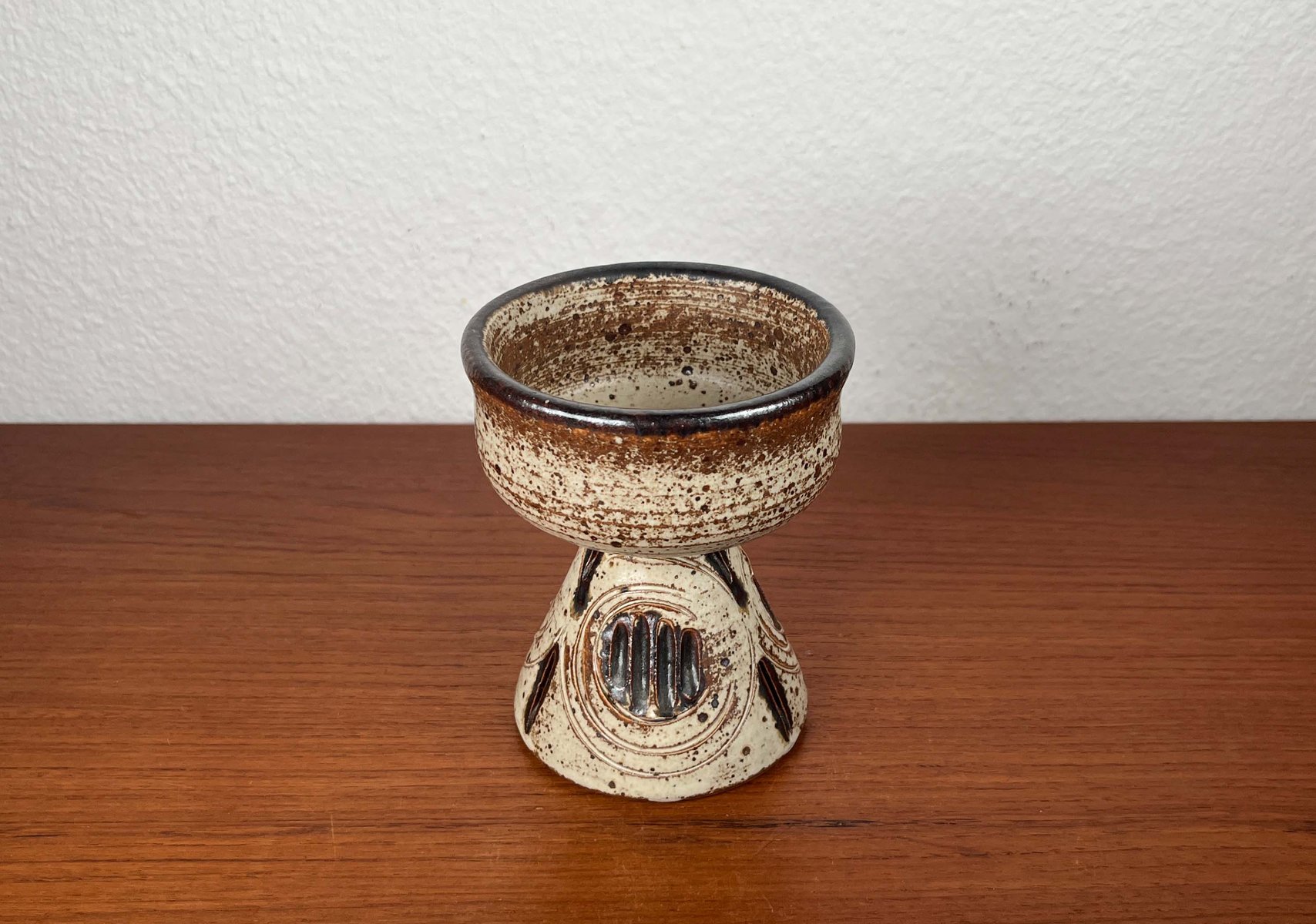 Mid-Century Modern Danish Studio Pottery Bowl by Bente Lemche, 1960s