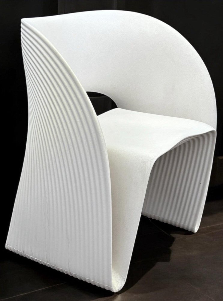 White Raviolo Chair by Ron Arad for Magis of Italy for sale at Pamono