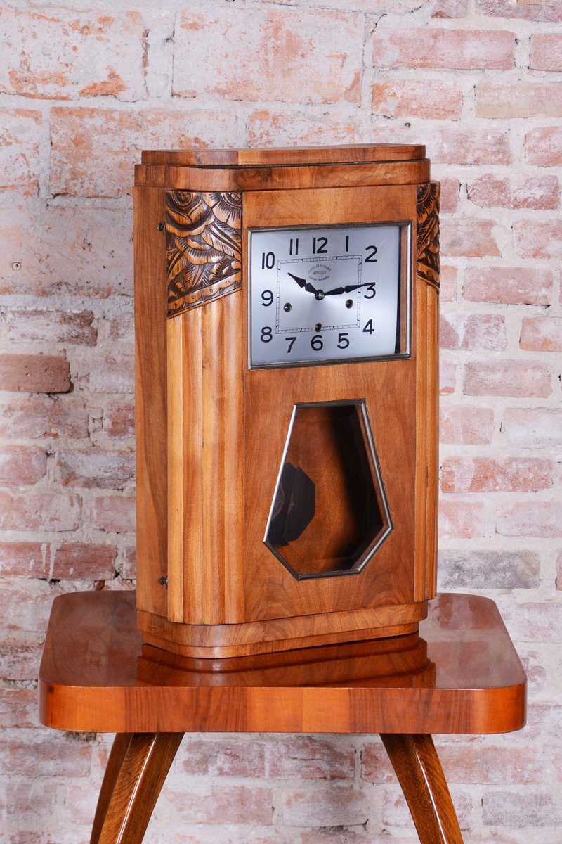 Vintage Art Deco Wall Clock in Walnut by Angelus, 1930s for sale at Pamono