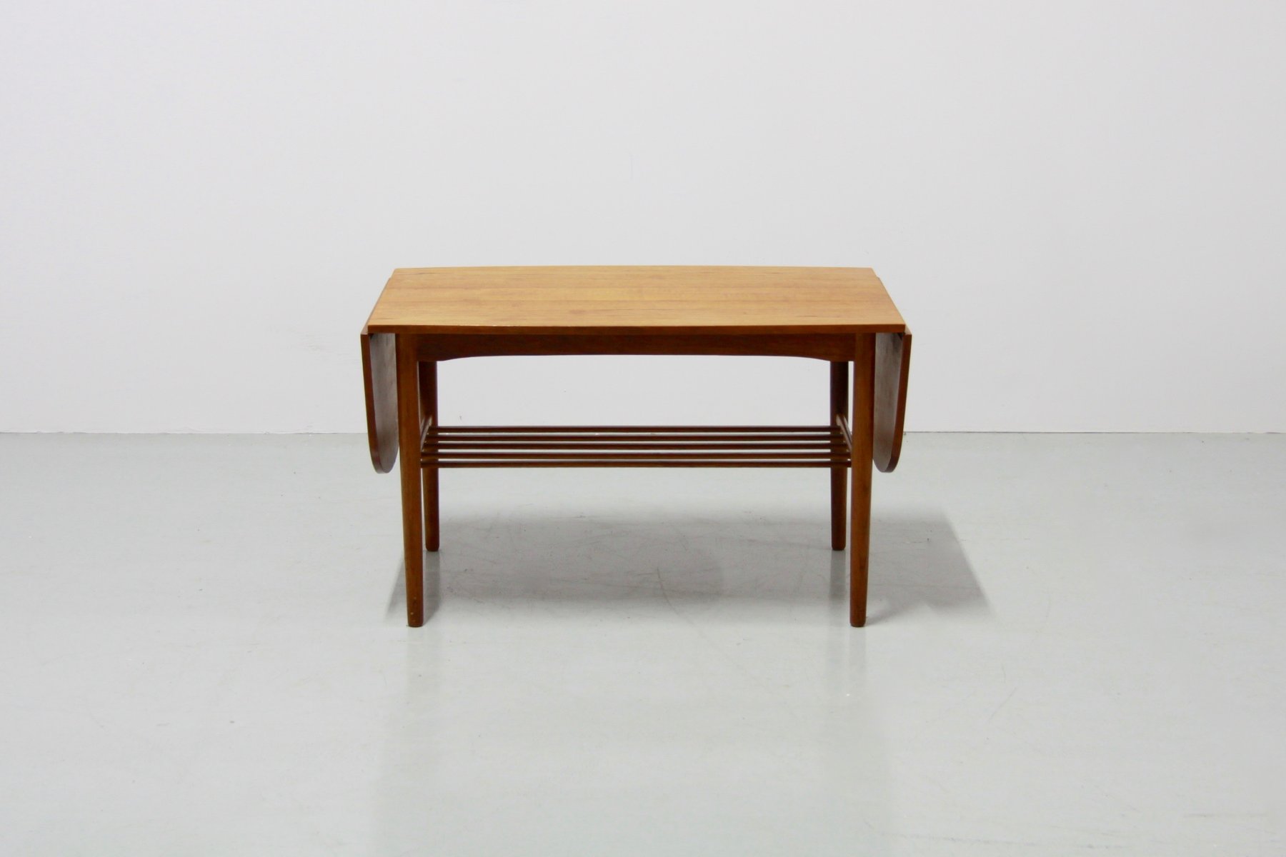 Vintage Danish Extendable Coffee Table 1960s For At Pamono Vintage Danish Extendable Coffee Table 1960s