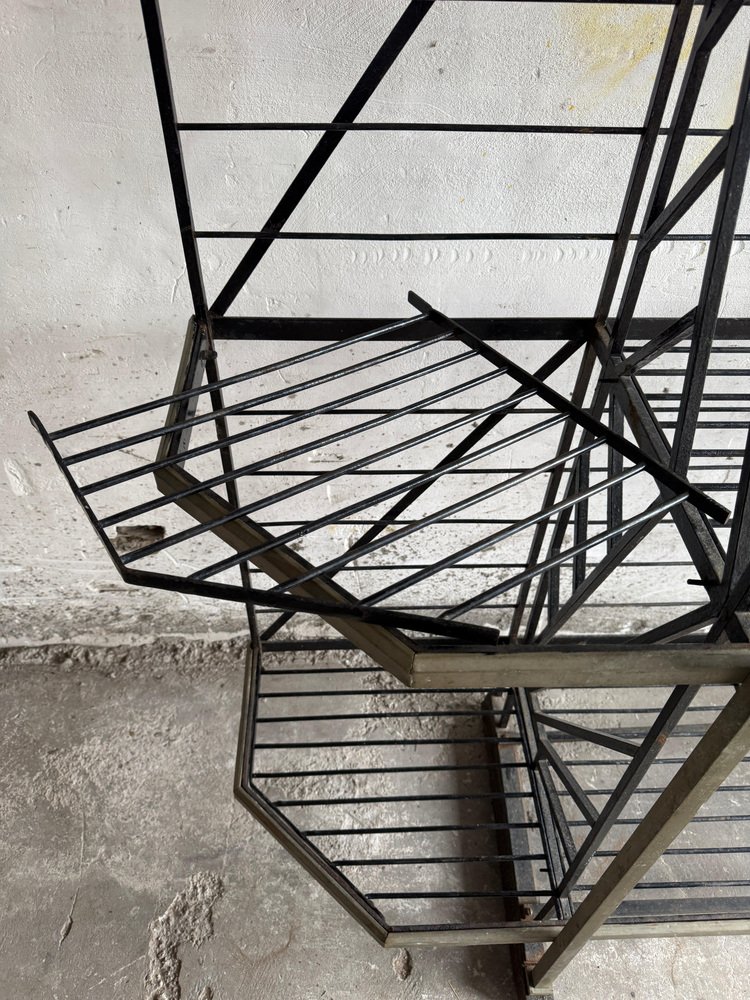 Large Industrial Steel Bakers Rack Display for sale at Pamono