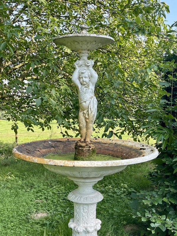 Napoleon III Gartenbrunnen Aus Gusseisen Bei Pamono Kaufen