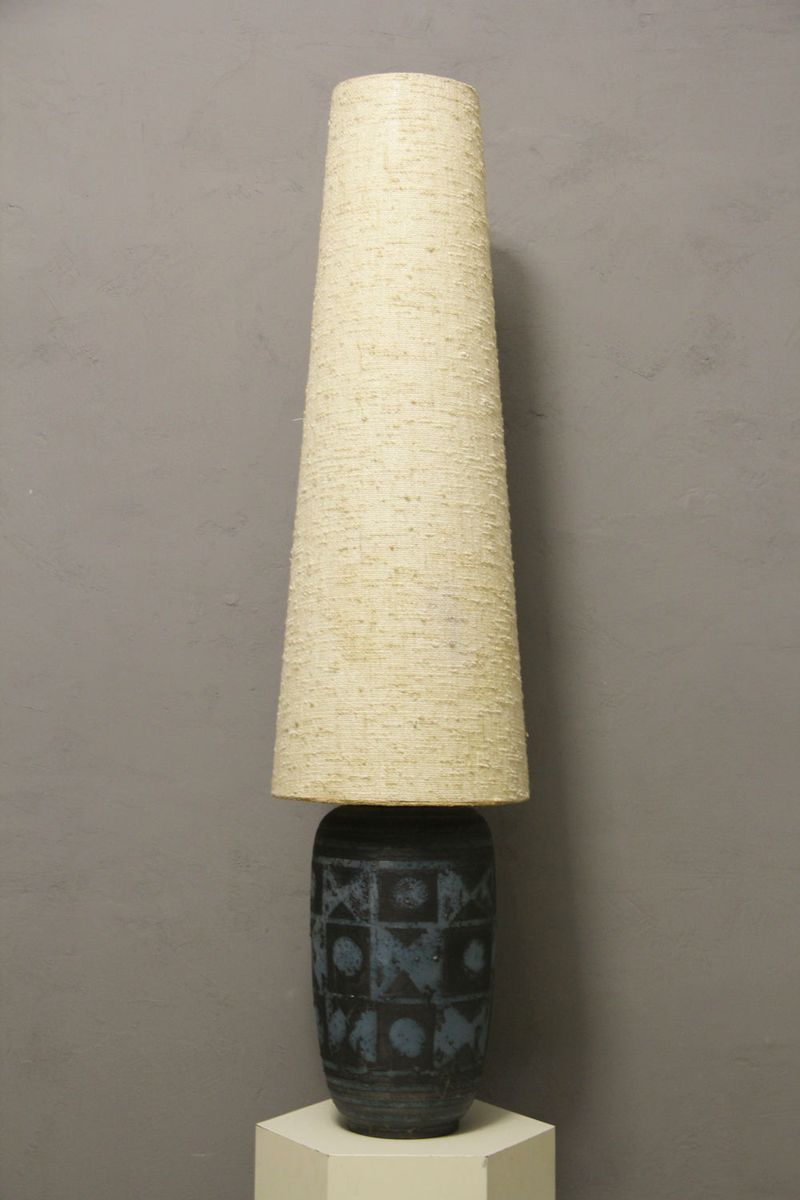 Ankara Ceramic Floor Lamp By Scholtis For Carstens Tönnieshof 1964 Ankara Ceramic Floor Lamp By Scholtis For Carstens Tönnieshof 1964