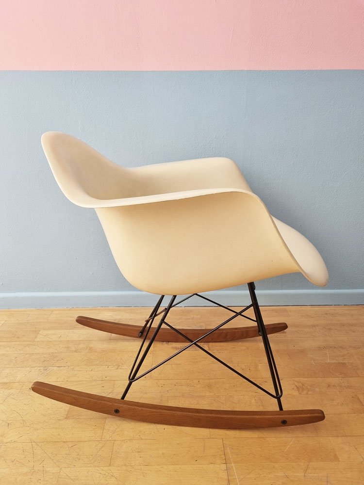 Rocking Chair by Ray & Charles Eames for Herman Miller, 1960s for sale ...