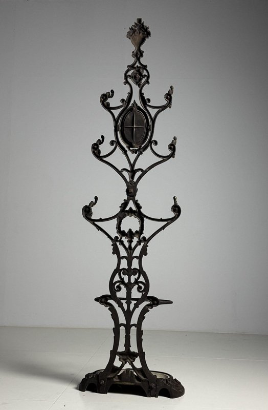 French Cast Iron Coat Rack, 1800s for sale at Pamono