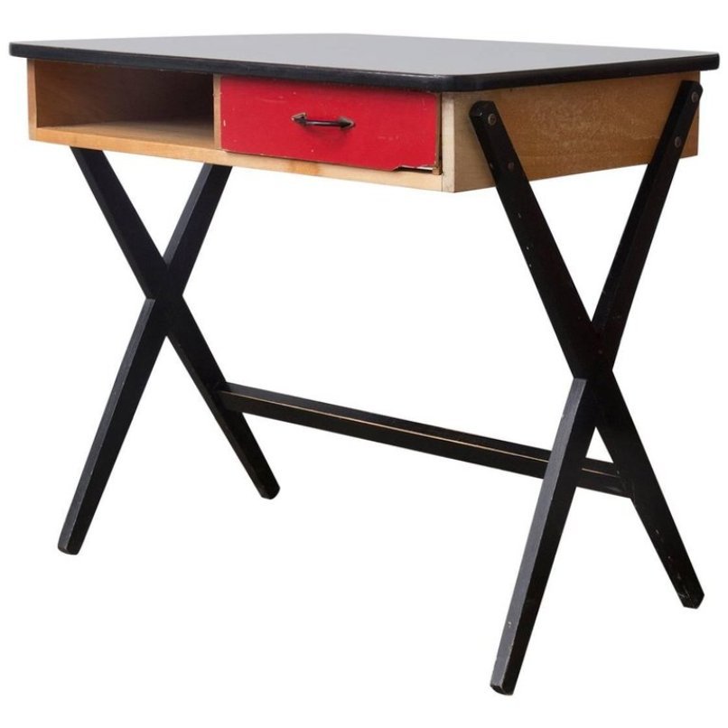 Hölzerner Schreibtisch mit Roter Schublade & Formica ...