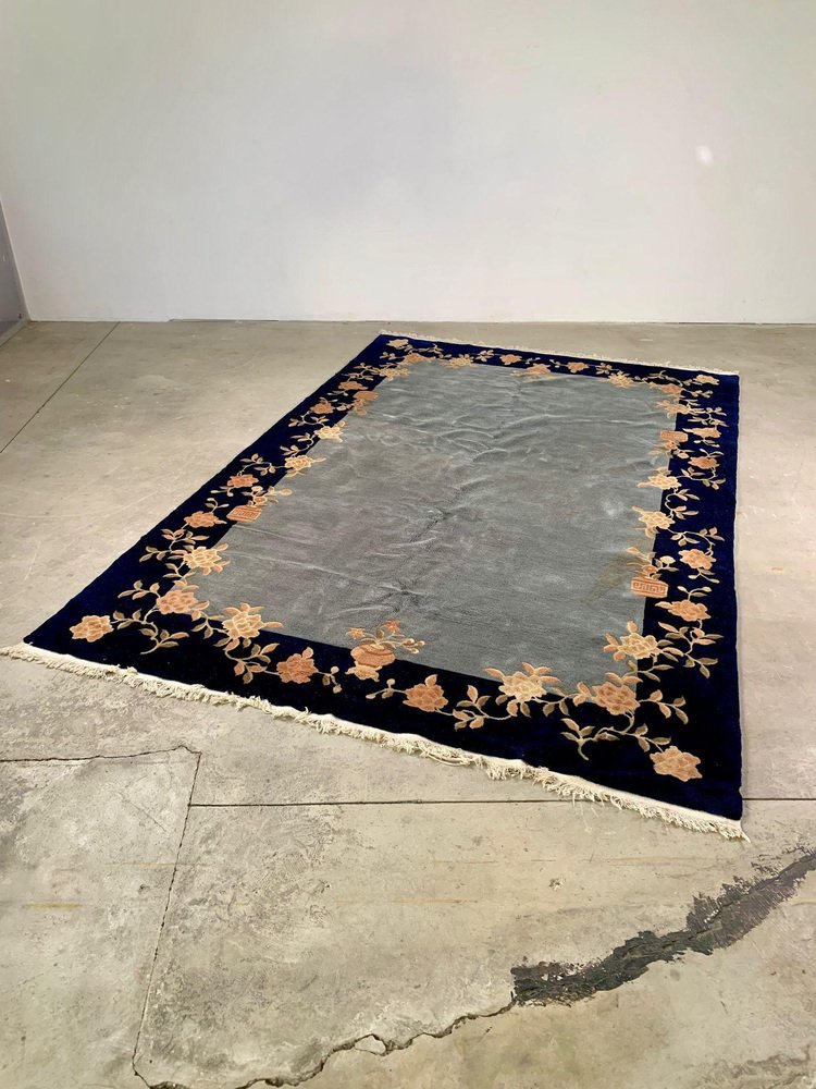 Chinese Rug 1950 Chinese Rug with Stylized Floral Motifs, 1950s for sale at Pamono