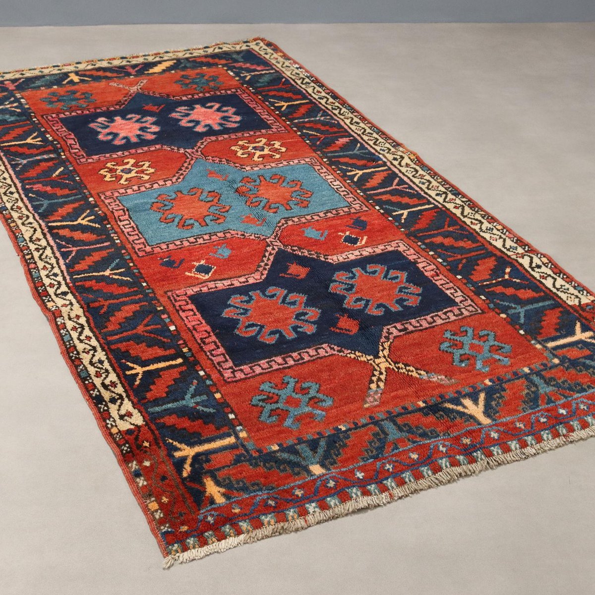 Antique Handmade Heavy Knot Wool Kars Rug, Turkey for sale at Pamono