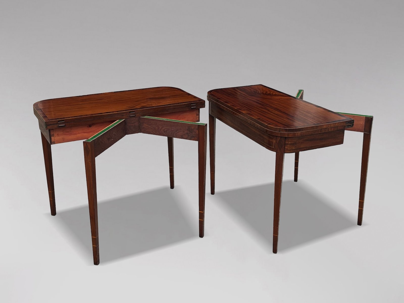 George III Mahogany Folding Tea Tables, 1790s, Set of 2 for sale at Pamono